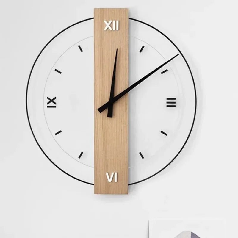 Horloge murale ronde bois chiffres romains barre centrale claire aiguilles noires