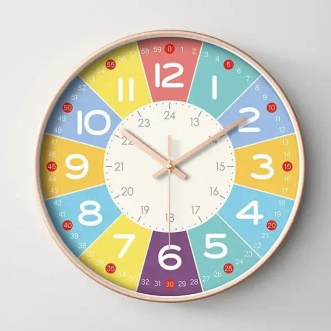 horloge murale enfant colorée apprentissage heure cadran pédagogique chiffres minutes cadre bois chambre enfant