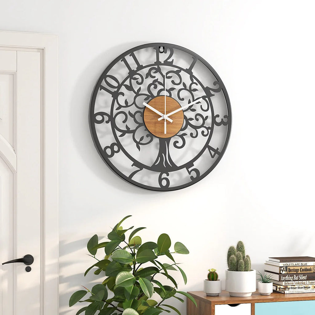 horloge murale arbre de vie métal noir et bois salon décoration murale design